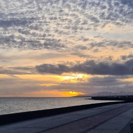 Great Room / Gran Habitacion Arrecife (Lanzarote) Exterior foto